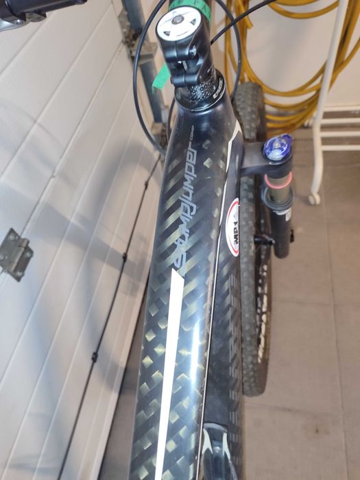 Bicicleta Specialized Stumpjumper Comp HT Carbono 29"
