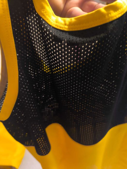 Conjunto desportivo quase novo