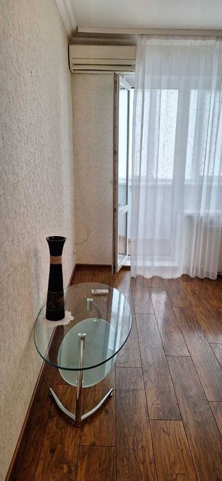 Продам 1-к., в  центрі Броварів, бульв. Незалежності 6-Б, масив, Київська  Держ.програми - View 4