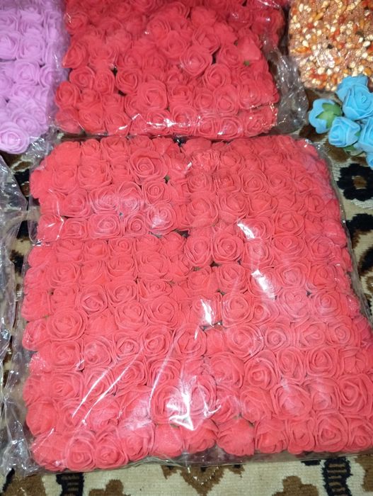 Продам заготовки для рукоділля, троянди  латекс, тичинки, заколки