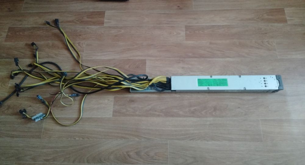 Серверный блок питания HP