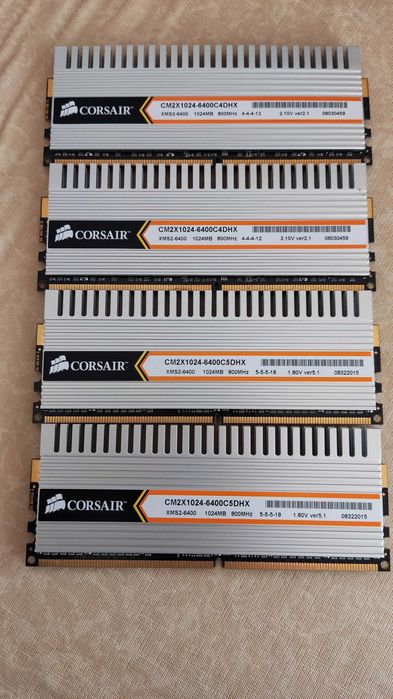 ASUS P5Q Deluxe Motherboard64564188884355124