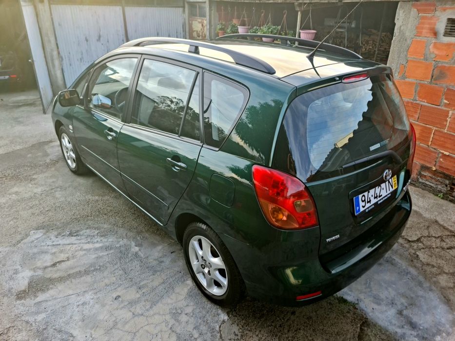 Toyota corolla verso (120.000kms)