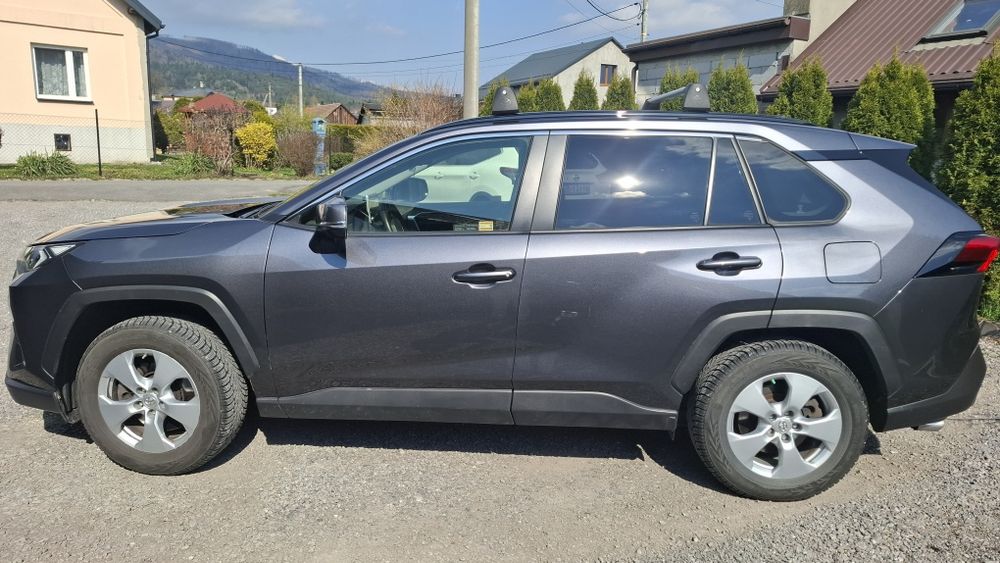 Toyota RAV 4 SUV