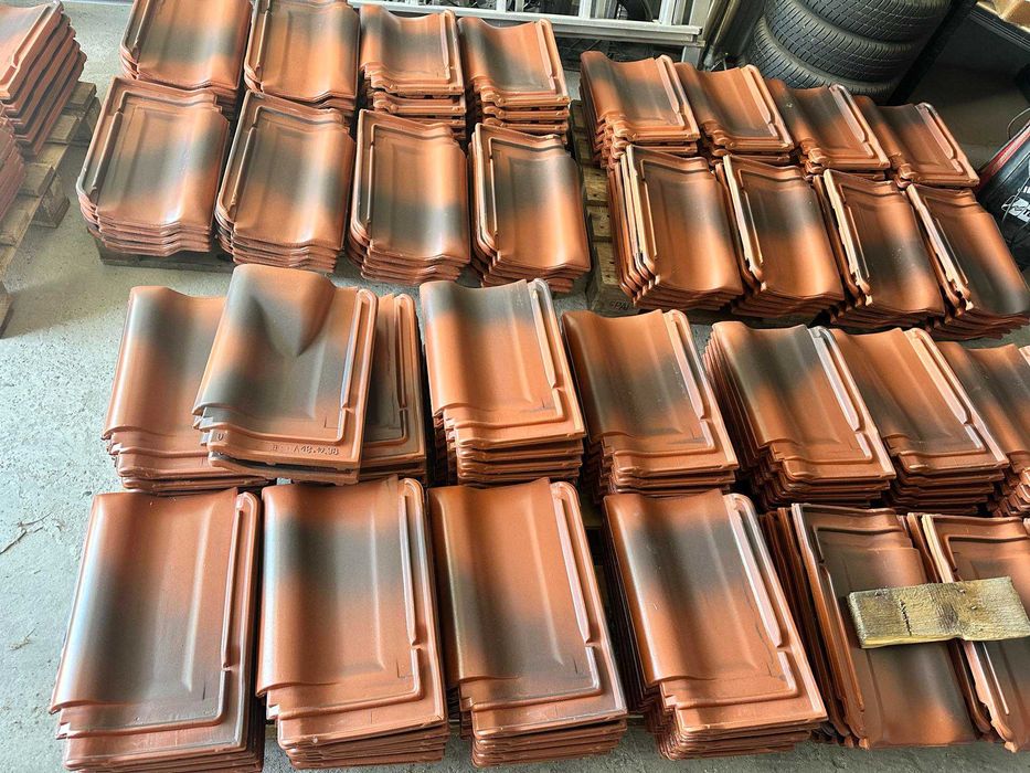 Dachówka Roben Fleming miedziana miedziany boczna kasztan rustykalna