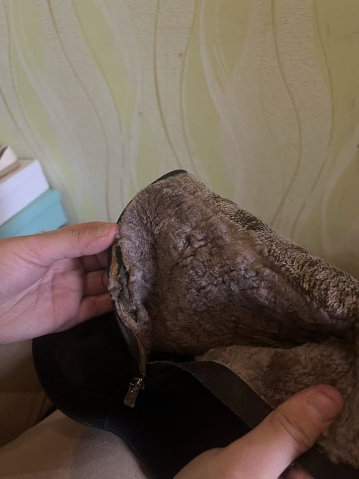 Продам ботфорты (есть нюанс)