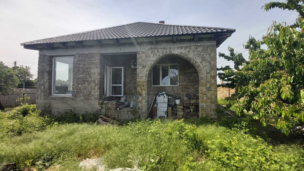 У продажі новий будинок кооп "Хвиля"