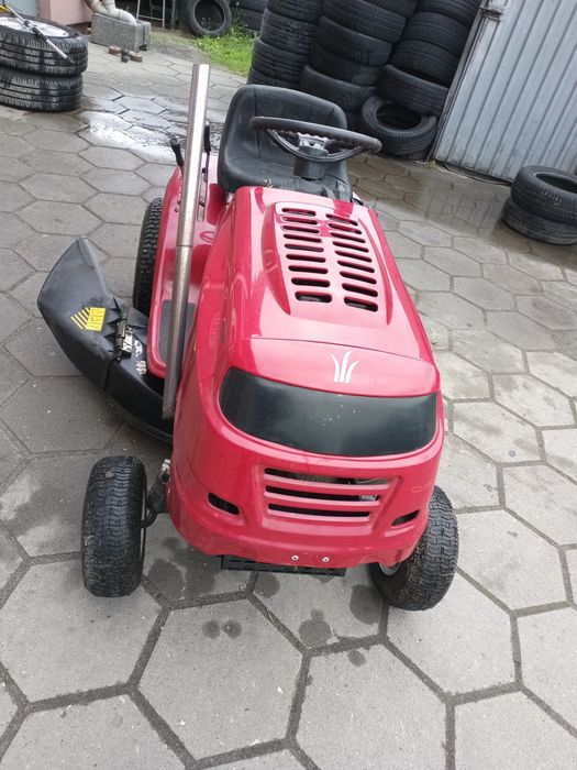 Traktorek ciągniczek kosiarka do trawy MTD