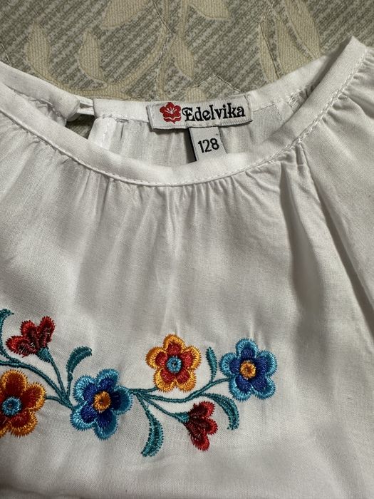 Вишиванка на дівчинку р.128