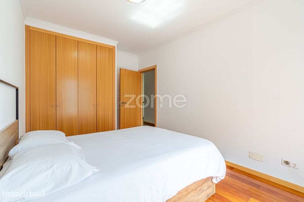 Moradia T3 Geminada Assomada