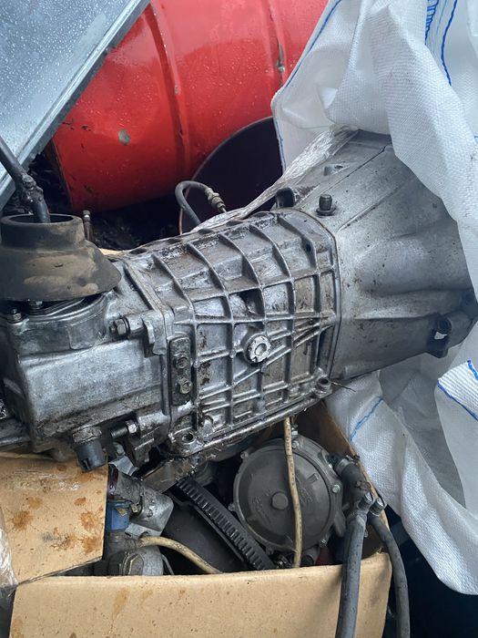 Полный комплект Нива двигатель 1.7 кпп5 раздатка полный привод в Днепр