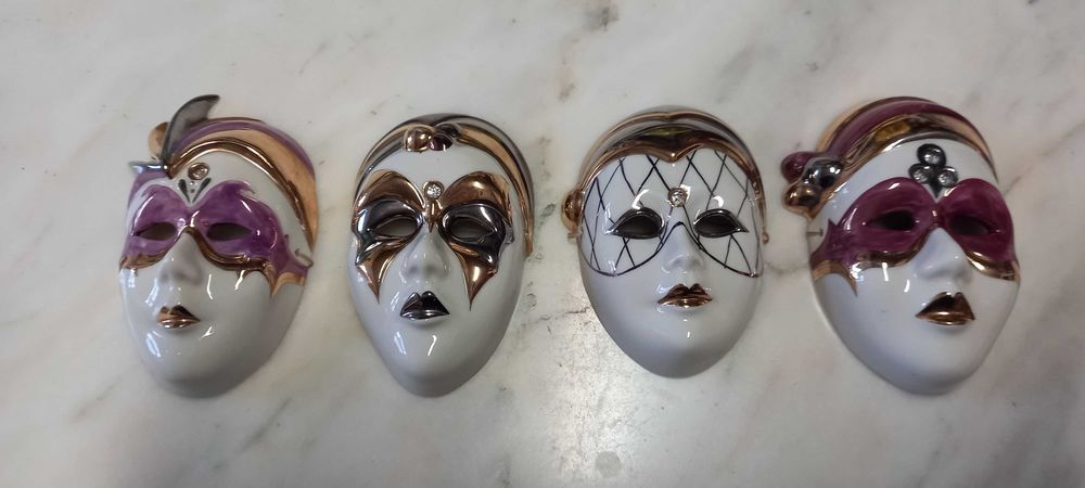 4 máscaras de porcelana marca Gaio