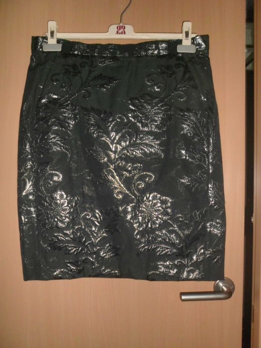 saia  com bolsos da marca ZENDRA ELCORTE INGLÉS