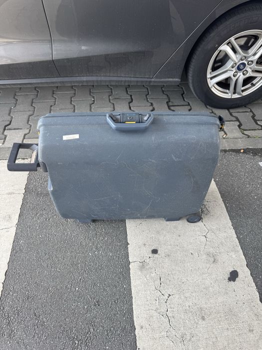 Mala samsonite de porao
