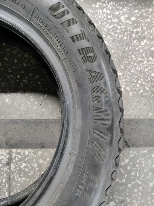 205/60 R16  GoodYear Ultra grip Ice arctic 96T  - 2017г