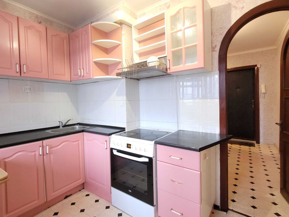 Продається однокімнатна квартира на Митниці