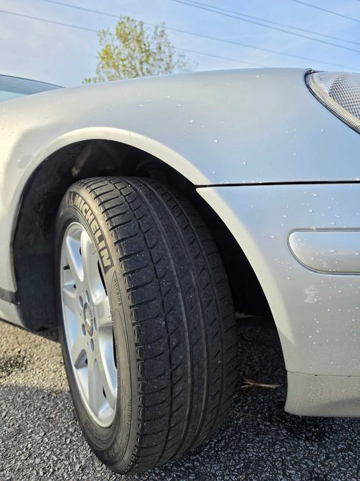 Mercedes SLK 200