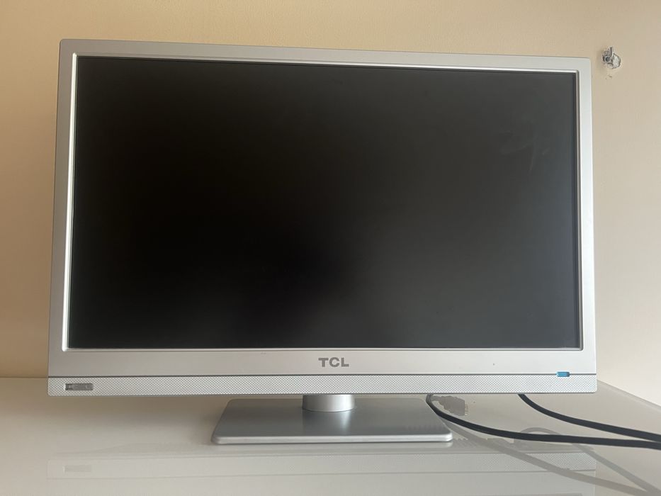 Telewizor TLC 25” + pilot