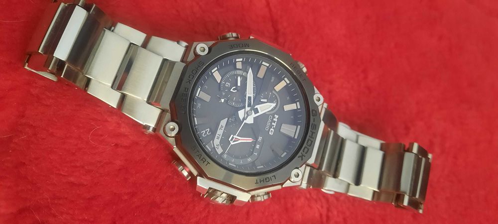 Casio G-Shock MTG-B2000