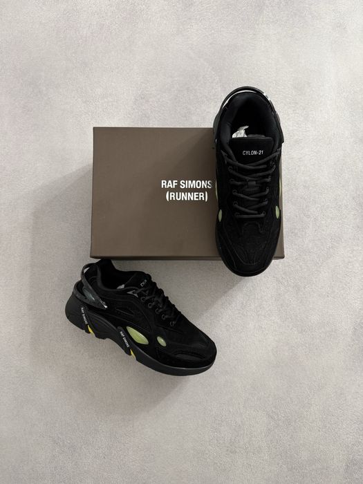 Raf Simons Cylon-21