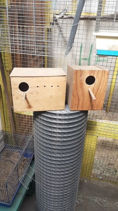 Продам гнезда  для попугаев.