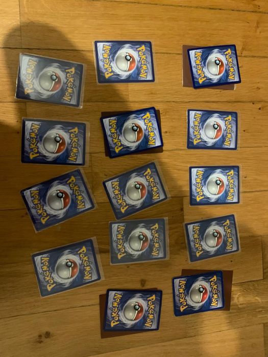 Vendo cartas Pokémon a 45 euros