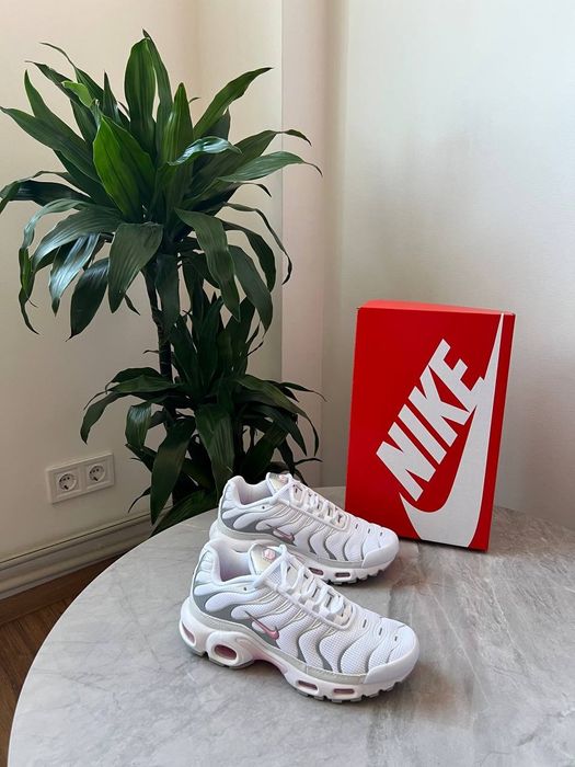 ХІТ! Nike Air Max TN + White Pink / жіночі кросівки найк 37 38 39 40