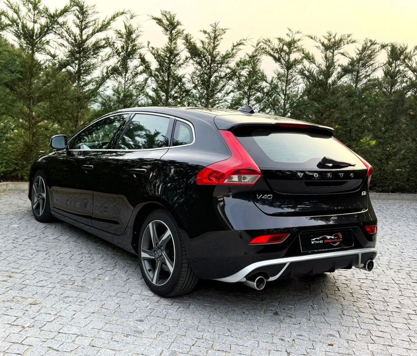 Volvo V40 D2 R Design