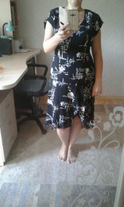 Святкова легенька сукня 48-50