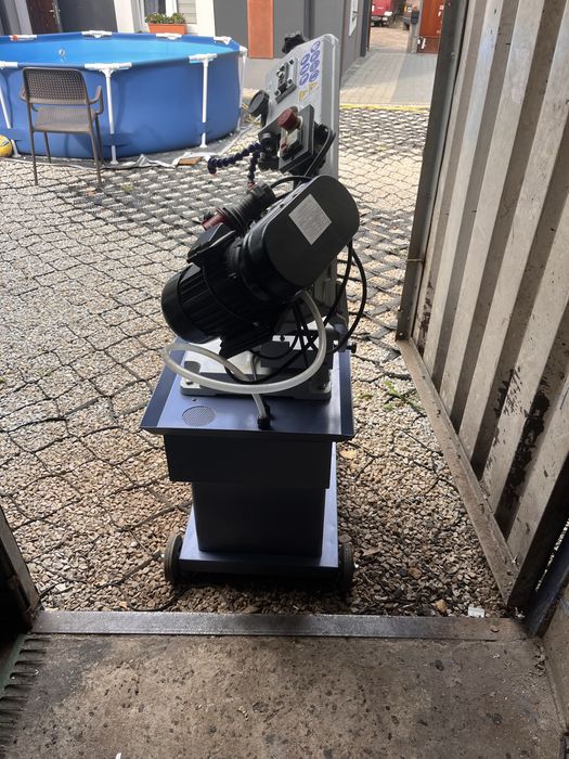 Piła taśmowa elektryczna