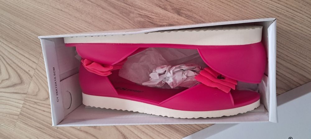 Baleriny damskie gumowe z kokardą 40 rozmiar