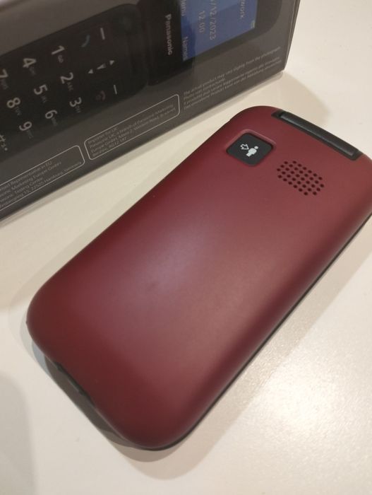 Telefon z klapką Panasonic KX-TU400EXR