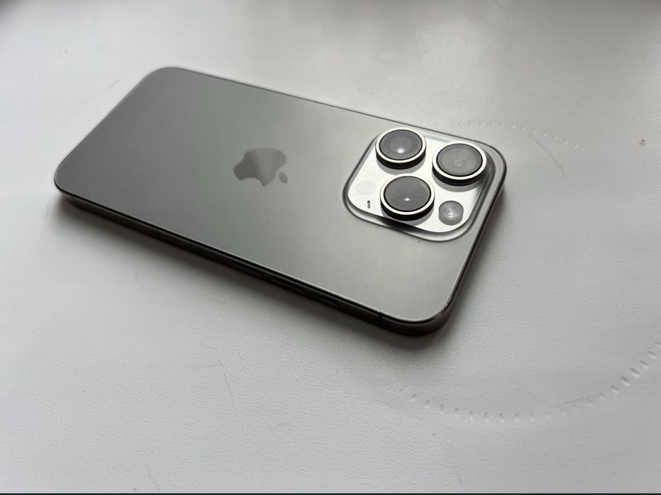 iPhone 15 Pro Max 256GB (Natural Titanium) E-sim