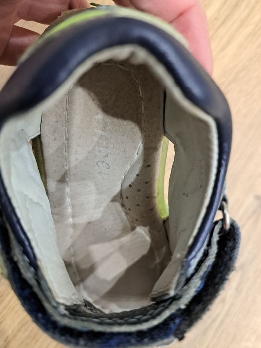 Skórzane sandały clibee