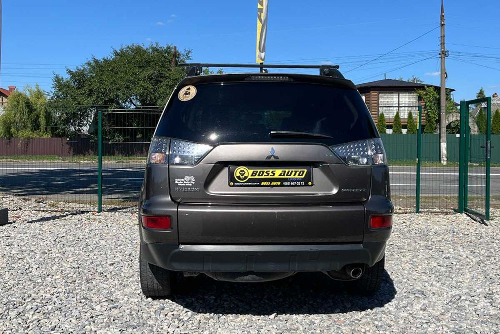 Mitsubishi Outlander 2011