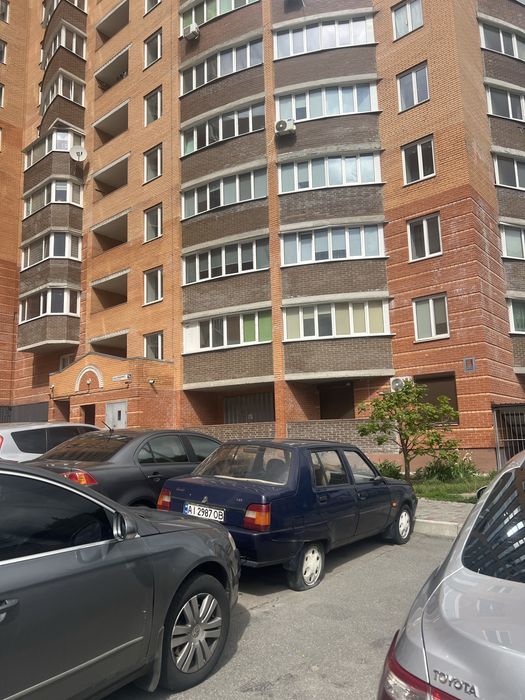 Продам 3-К з ремон. без комісії. Леваневського