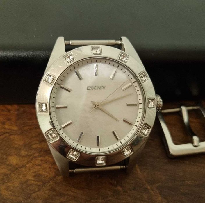 Годинник жіночий DKNY