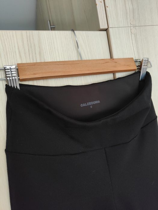 klasyczne czarne kryjące legginsy Calzedonia S