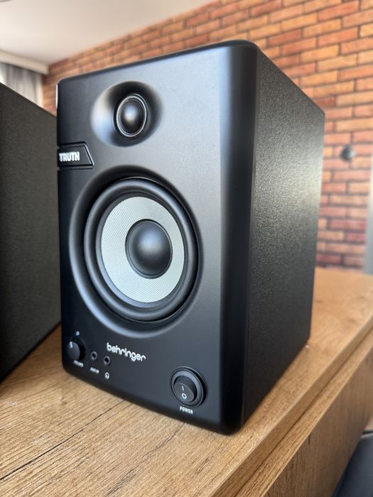 Monitory Studyjne bluetooth - Behringer Truth 4.5 BT