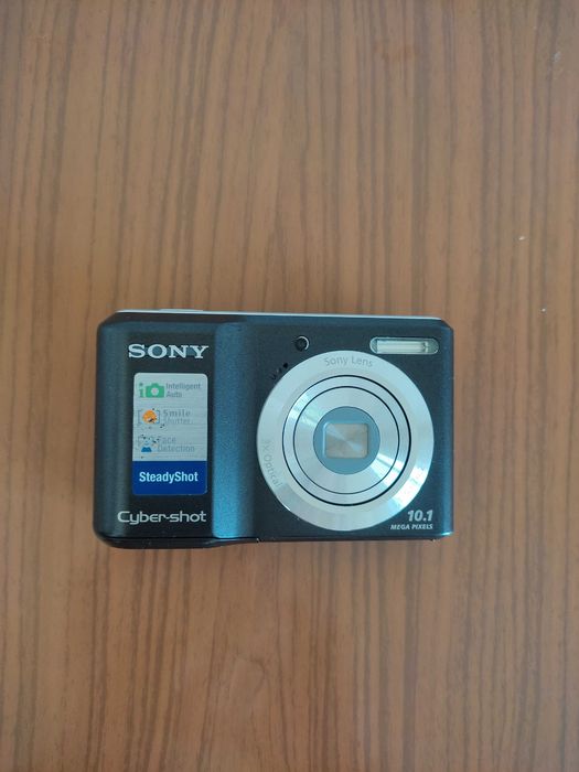 Цифрова фотокамера Sony