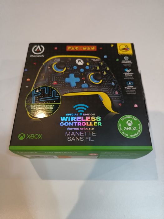 Nowy nie używany pad Xbox / PC wartość 499zł fluorescencyjny.