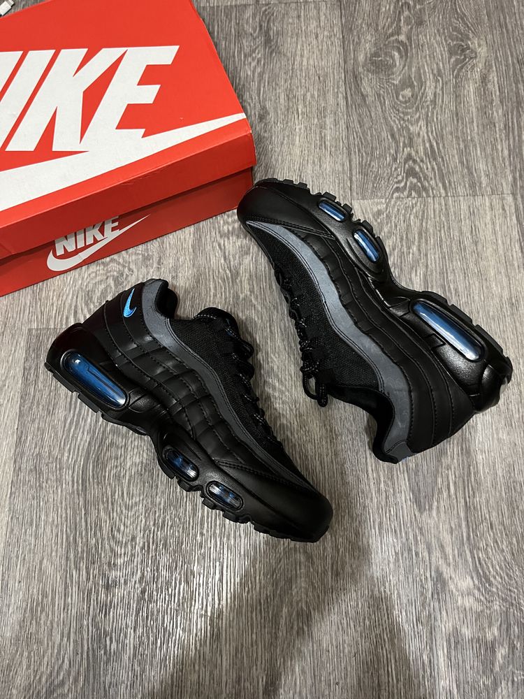 Nike 95 tt hotsell