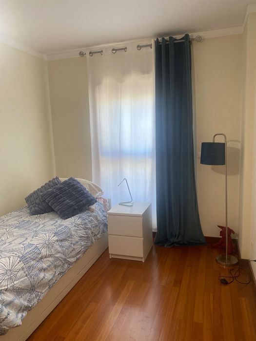 Cama solteiro com extensão para cama de 160
