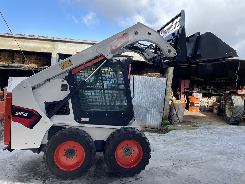 BOB CAT disponivél para aluguer