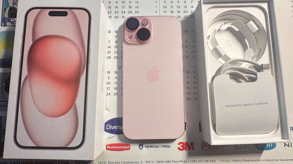 iPhone 15 Pink 128 GB