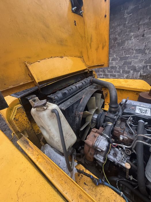 Продам вилочный погрузчик JSB 930