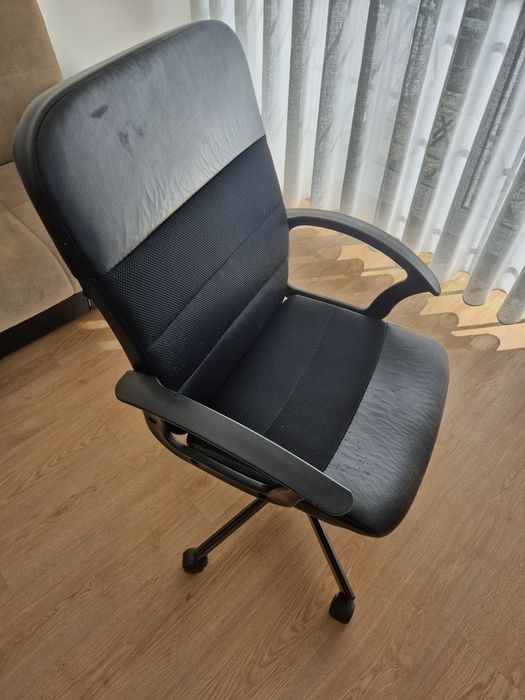 Cadeira giratória escritório