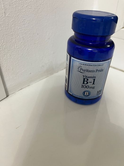 Продам вітаміни