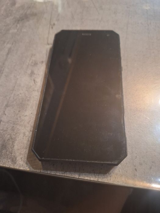 Smartfon hammer polecam