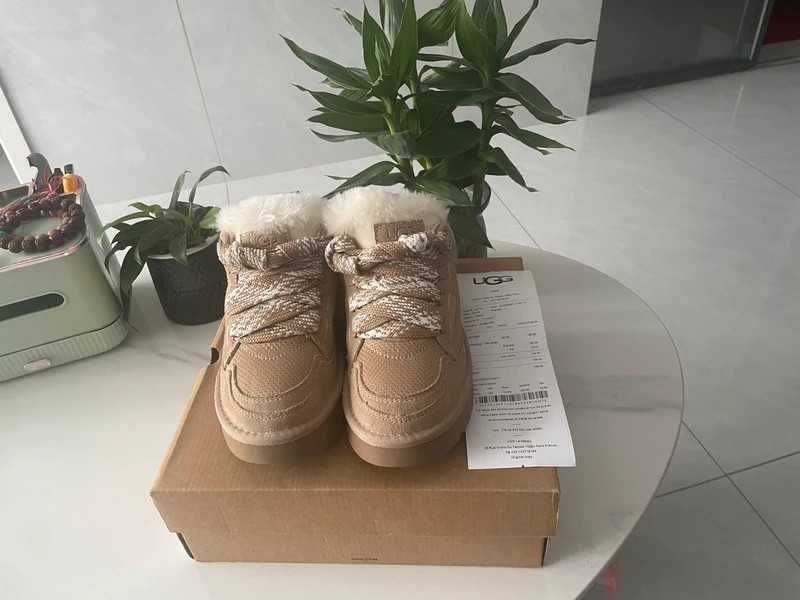 Buty śnieżne Ugg Lowmel R.36
